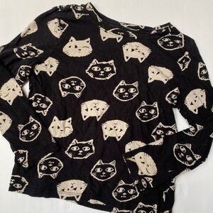 Old Navy Black Tee with Cream Cat Faces